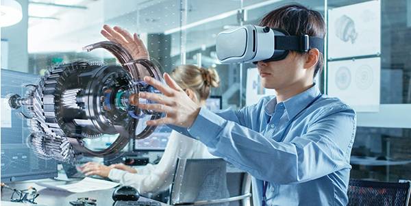 Virtual Reality and Augmented Reality: Applications in Gaming, Education, Entertainment, Marketing and Training